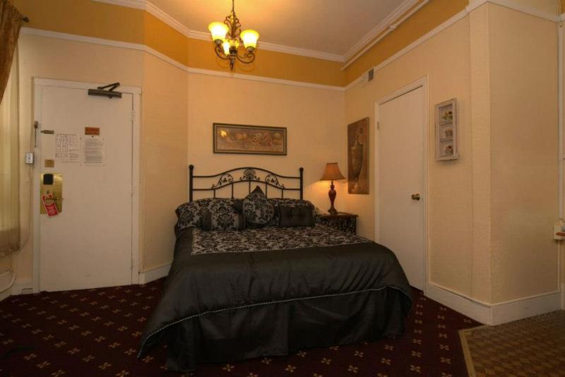 Hostal Music - Of The Music Hall Of Fame *